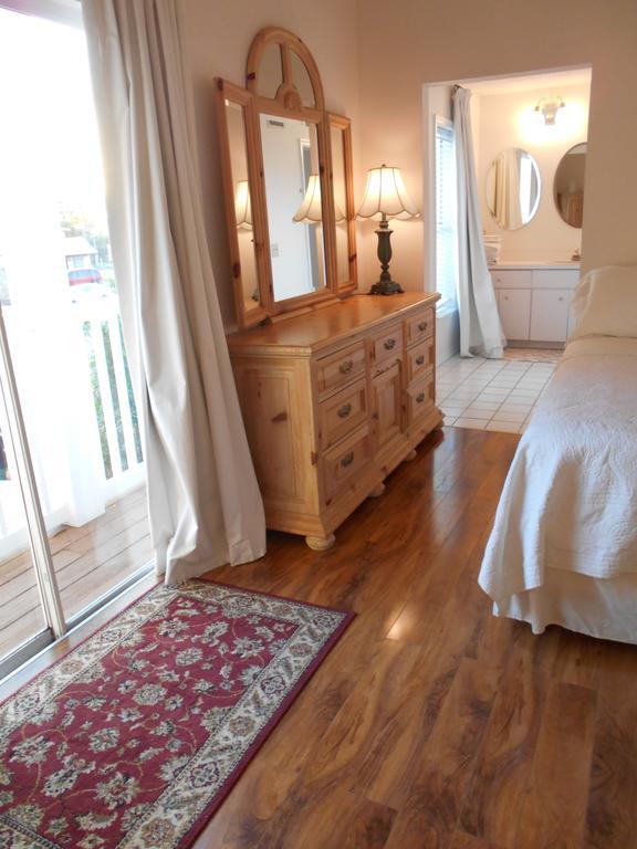 3000 Sq Ft Beach And Bay Condo 세인트피트비치 외부 사진
